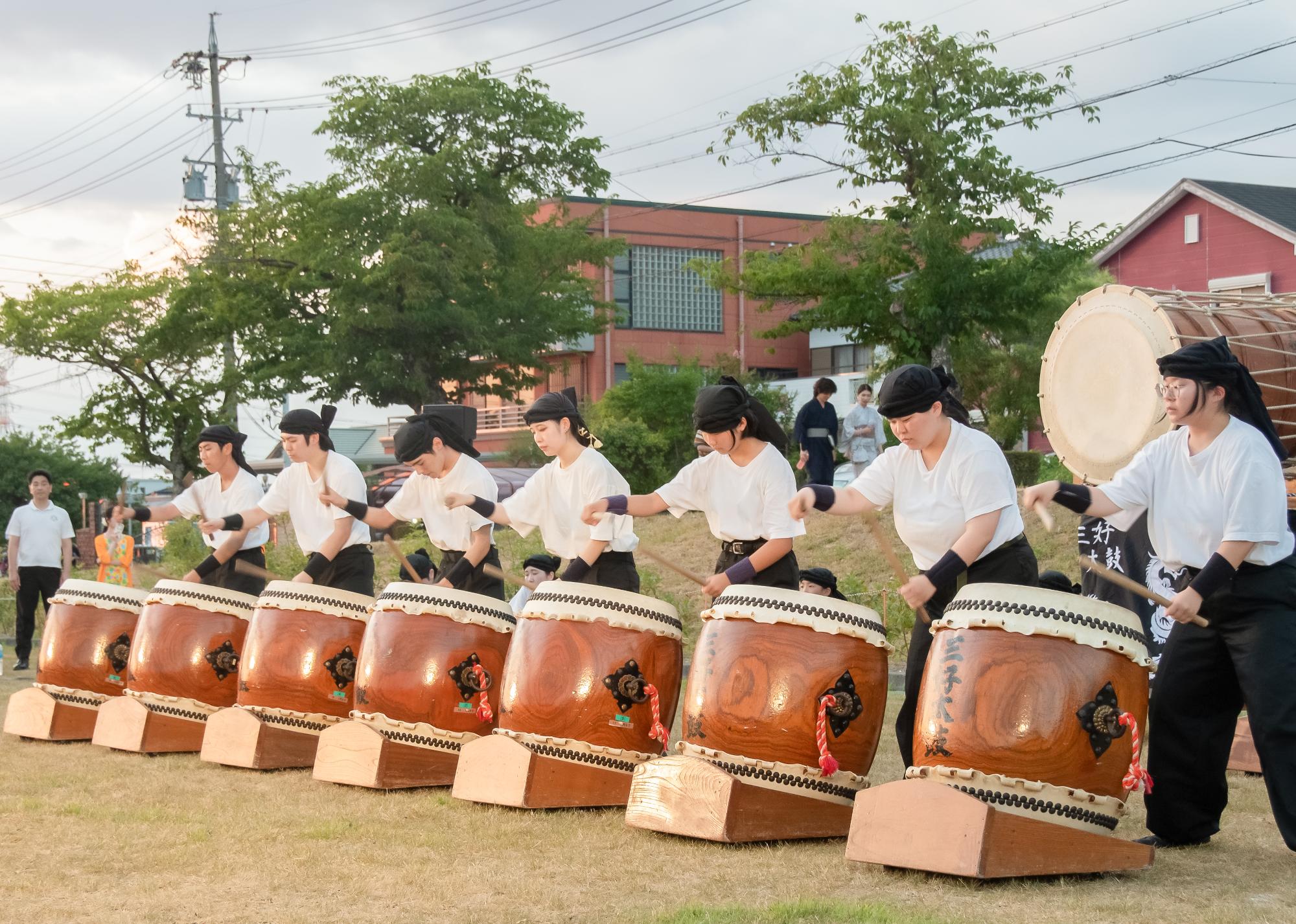 三好太鼓による演奏
