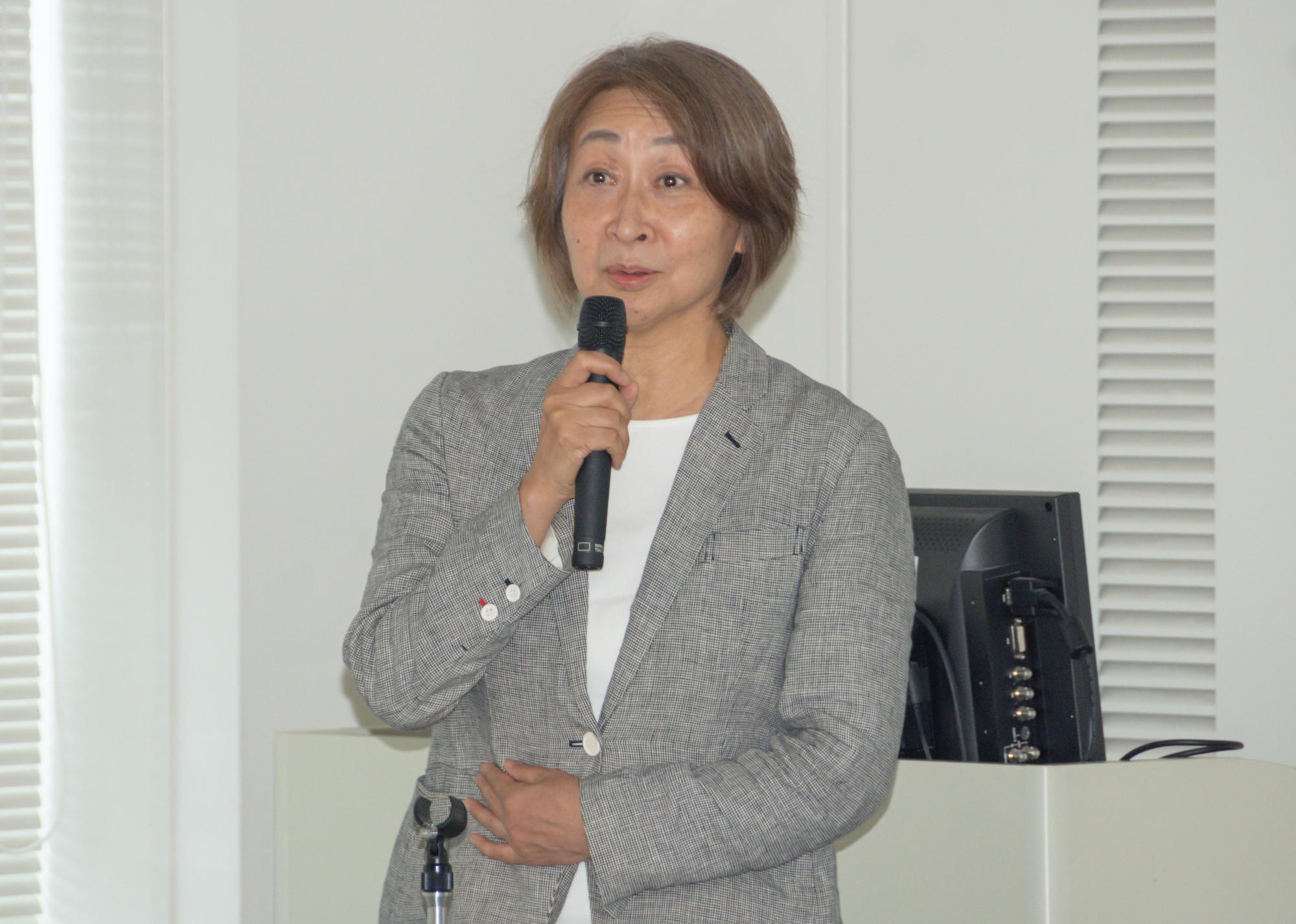 講師の青木さん