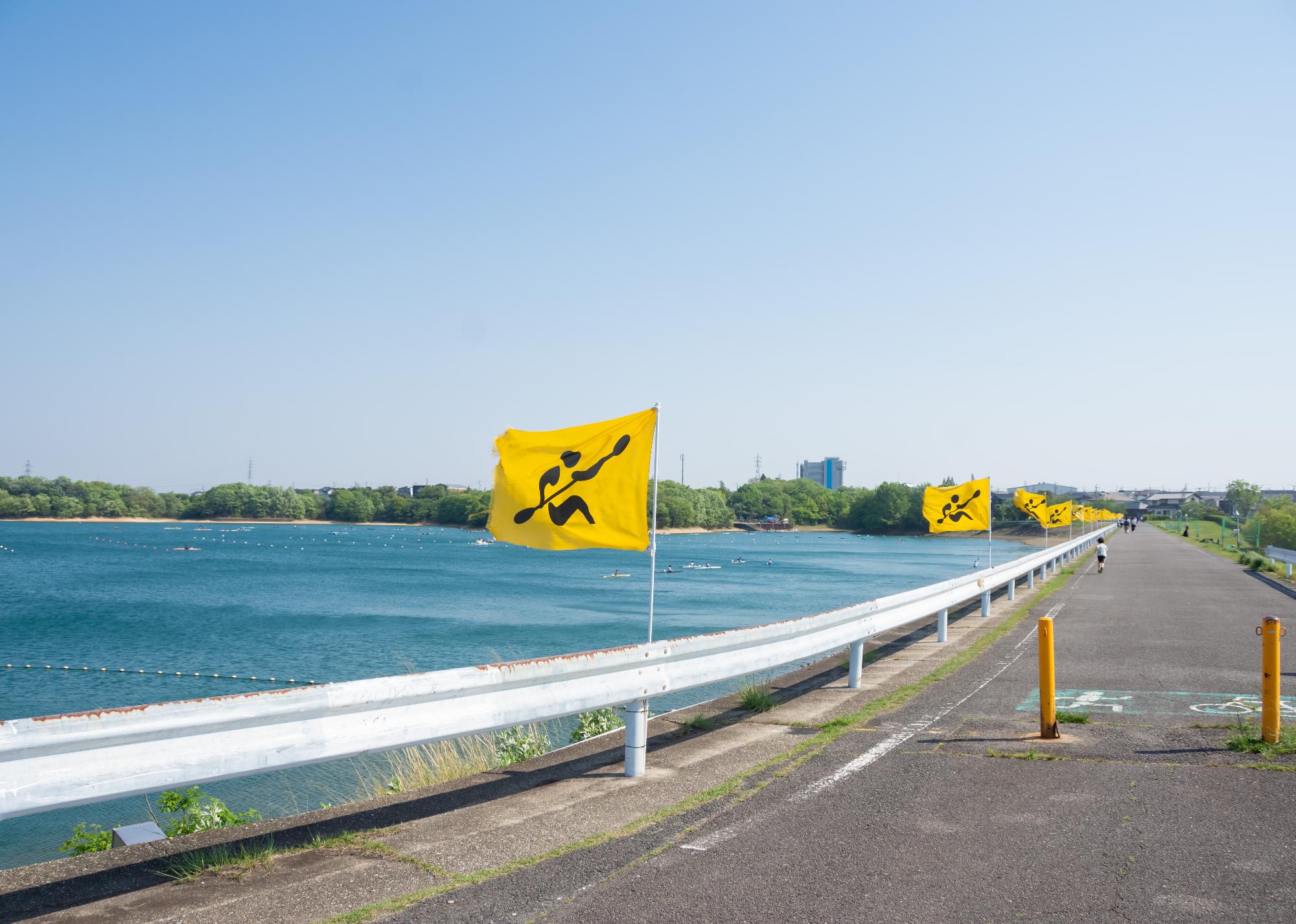 三好池の堤防からの眺め