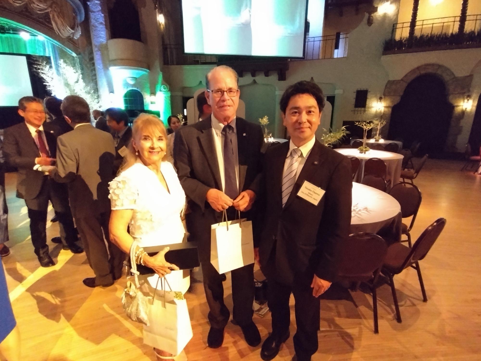 インディアナ州知事と面会